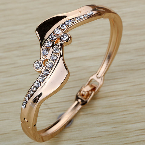 Gold Plated Antisymmetric Crystal Bracelet Bangle